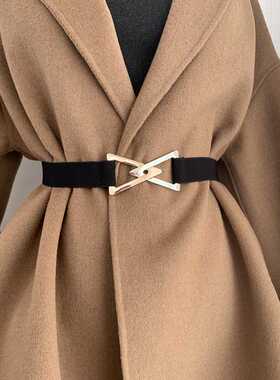 2022 New Women's Belts Fashion Metal Triangle Buckle Decorat