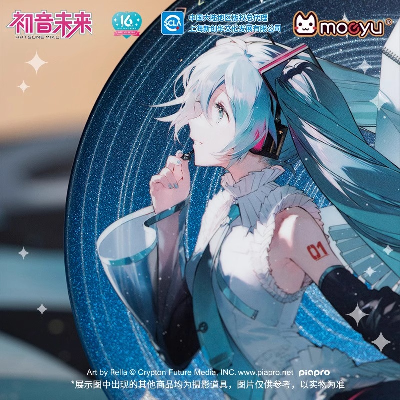 【X11现货】moeyu 初音未来16TH生日纪念二次元周边吧唧挂件徽章 - 图0