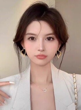 金色耳环女2026新款爆款复古港风