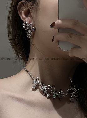 YVMIN尤目xSHUSHU/TONG结绳蝴蝶结金属镶嵌锆石项链礼物