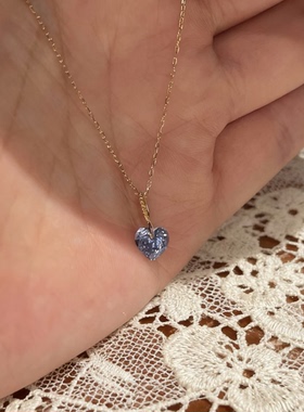 爆闪蓝色爱心项链送女友礼物