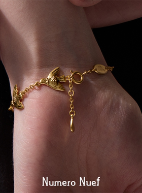 Nuef “Cornucopia”经典手工制星月鸽环衔手链可调节