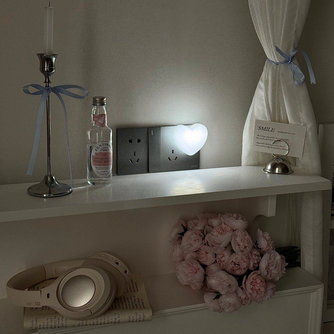 被浪漫粉色击中~氛围灯卧室情调床头小夜灯情侣睡眠灯光控感应灯,淘宝优惠券,粉丝福利购,淘宝优惠卷