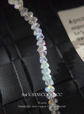 波光粼粼闪耀串珠女士项链高级感七彩幻彩锁骨链轻奢网红款