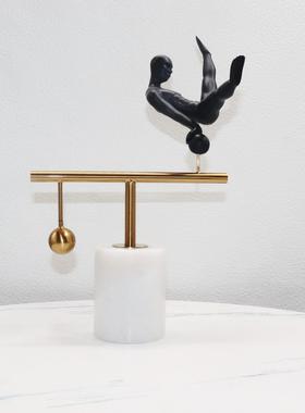 北欧创意大理石现代样板房摆件书柜树脂人物家居客厅酒柜软装饰品