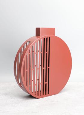 现代简约创意金属镂空花器书房样板间酒店书架桌面客厅装饰品摆件