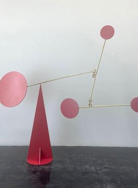 家居装饰摆件电视柜创意样板房客厅桌面北欧几何艺术动态平衡摆件