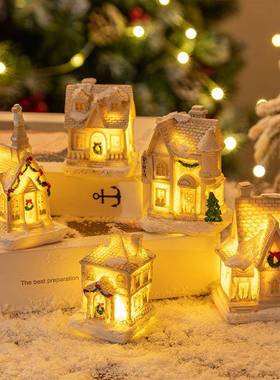 圣诞节装饰品圣诞树脂小房子LED发光房子圣诞微景观摆件圣诞礼物
