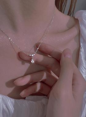 水滴项链女999纯银18K金轻奢小众锁骨链2025送女友闺蜜情人节礼物
