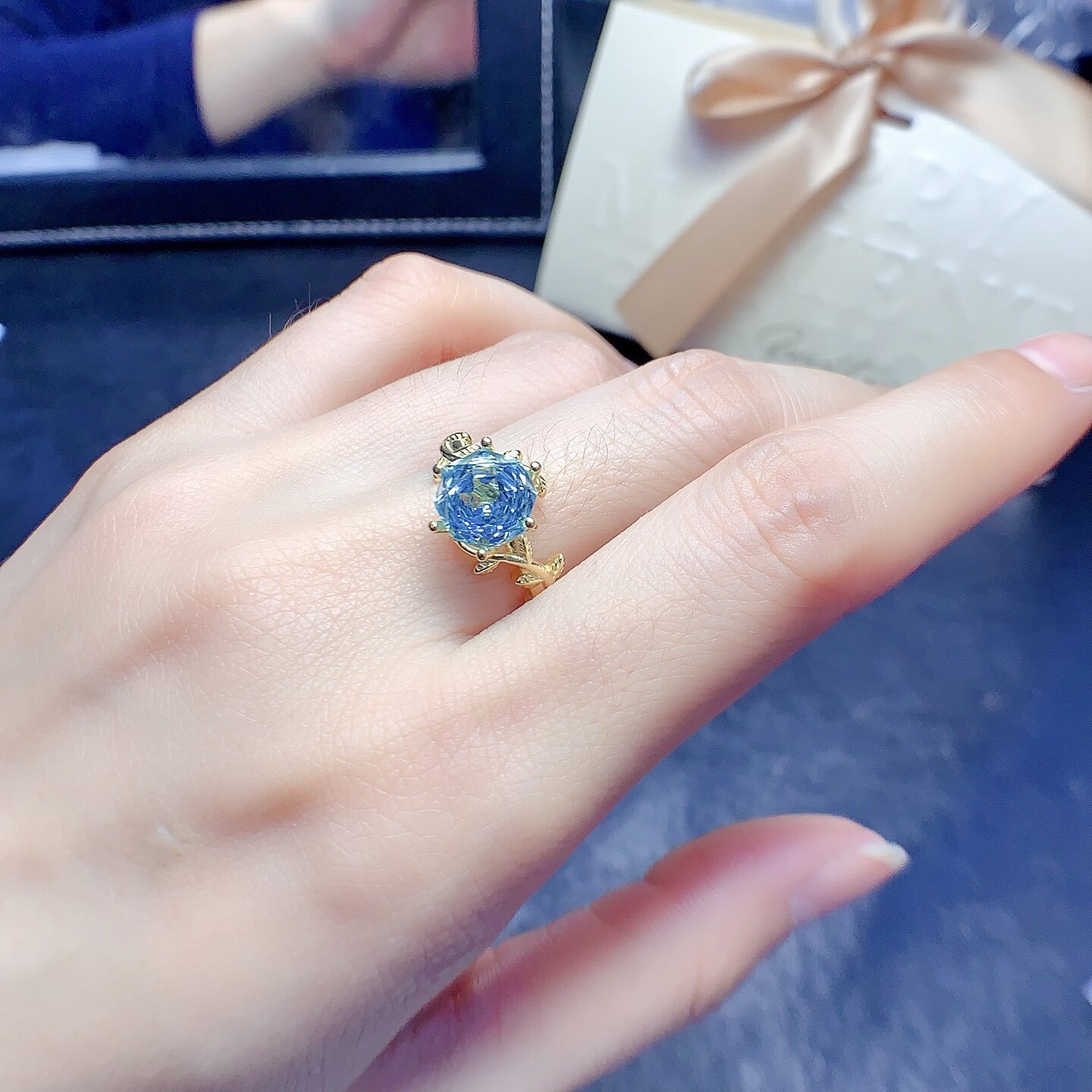 Rose Cut Topaz 925 Silver Flower Ring