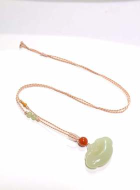 和田玉如意锁孤品捡漏特价有水线介意勿拍不退换尺寸22*33*9