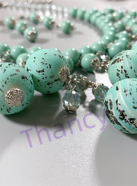 斑驳绿色圆珠夸张套装LIASOPHIA