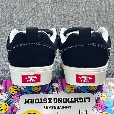 闪电板鞋男款美式百搭情侣休闲鞋