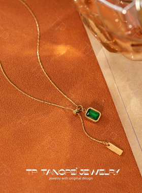 镀24K真金 铜合金项链 2026复古可抽拉流苏绿色项链