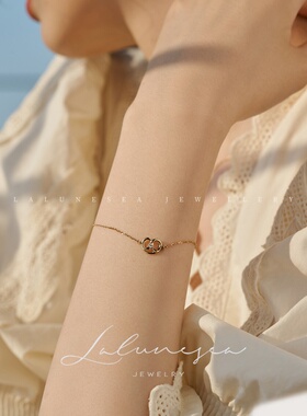 闪钻可爱碱水结包手链女简约