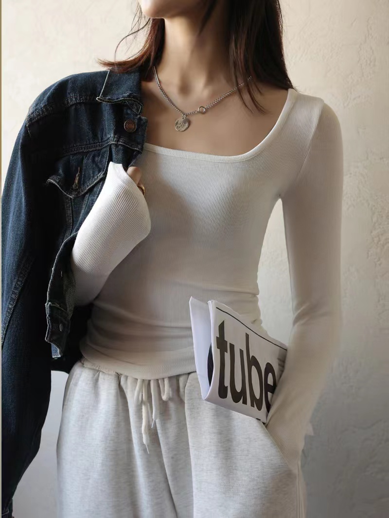 扬盈百搭显瘦大U领纯色修身弹力打底衫