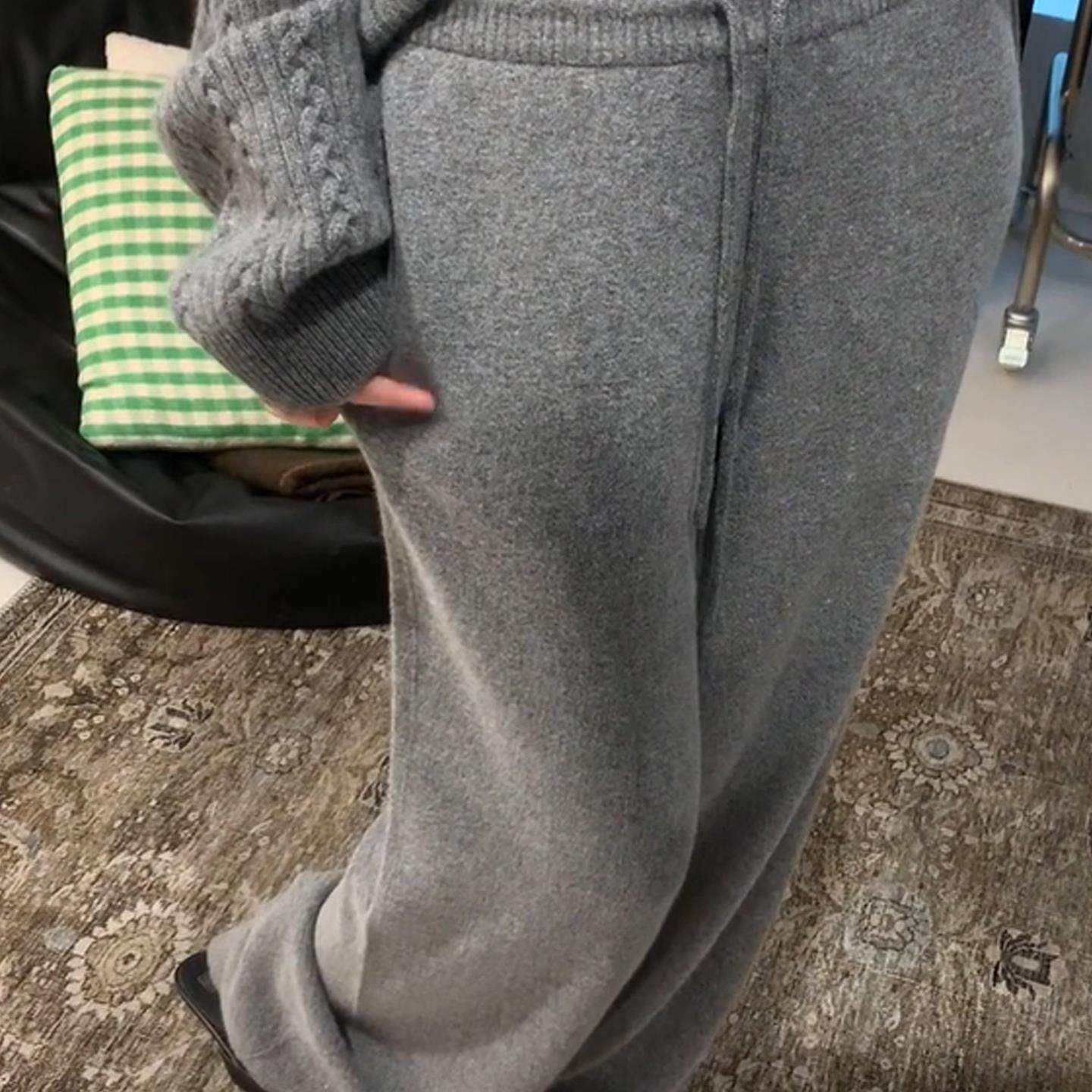 CHAO级推荐！灰色慵懒羊毛卫裤女秋季新款抽绳直筒垂感针织阔腿裤,淘宝优惠券,粉丝福利购,淘宝优惠卷