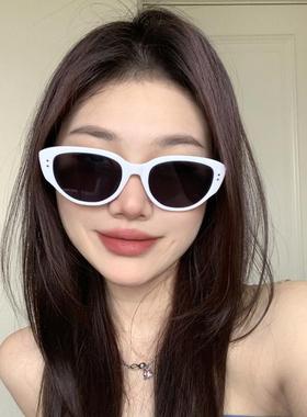 白色猫眼太阳镜网红墨镜2025新款ins欧美辣妹风造型拍照女潮高级