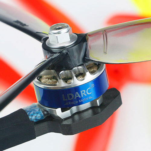 LDARC 7040三叶桨FPV穿越机高速正反7寸螺旋桨大白鲨海豚耐炸耐摔 - 图0