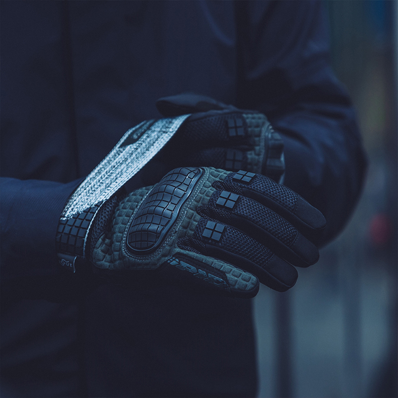 SPIDI斯必迪  雨武者 摩托车手套机车防水防风可触屏手掌护具 - 图1