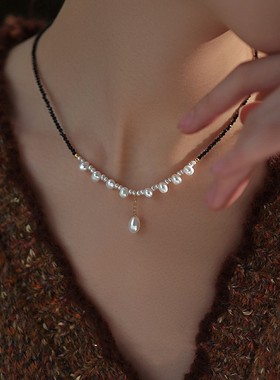 异形巴洛克淡水珍珠黑尖晶项链