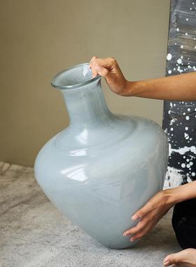 现代简约烟灰落地大件吊钟玻璃花瓶手工艺术大肚子马醉木样板房瓶