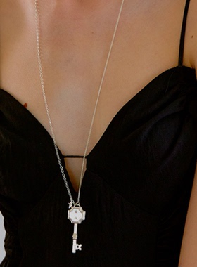 GRENONS幸运钥匙银项链小众高级感毛衣链秋冬新款个性百搭配饰