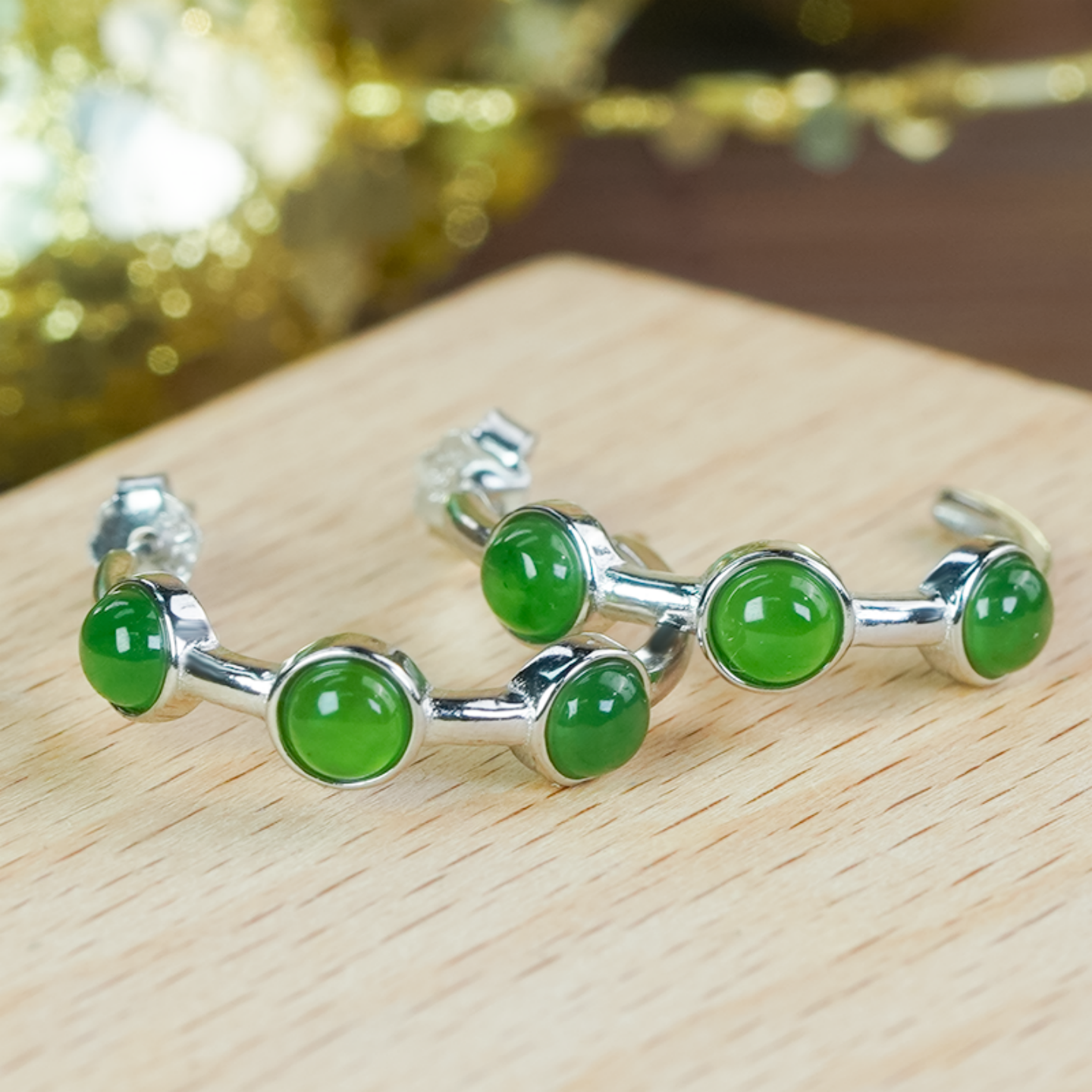 925银镶嵌天然和田玉耳钉碧玉蛋面耳饰时尚简约百搭款本命年礼物,淘宝优惠券,粉丝福利购,淘宝优惠卷