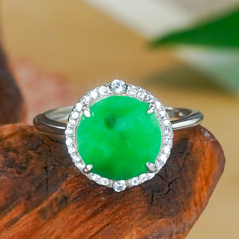 Silver inlaid natural Burmese A-grade jade ring, fashionable and elegant, inlaid with green jade green round brand live ring