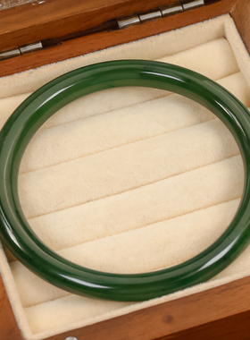 洛丽亚满绿天然和田玉碧玉 精美菠菜绿百搭美人腰细款手镯