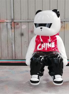 玻璃钢卡通雕塑定制大型户外迎宾IP吉祥物网红打卡方仔熊落地摆件