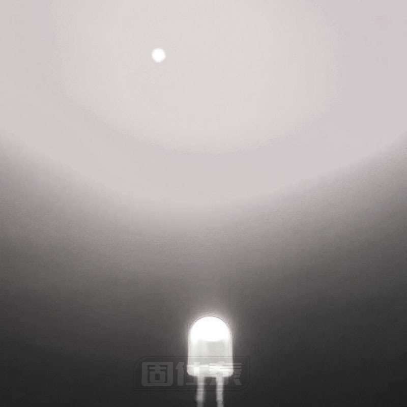 546无卡位白发白5mm椭圆白光短脚直插LED灯珠光源发光二极管厂家 - 图1