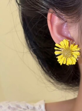 波西米亚风雏菊小耳钉海边拍照