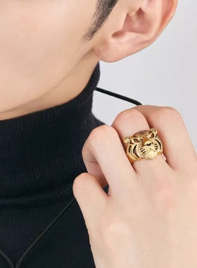 国潮新中式霸气老虎头戒指男士复古个性帅气镂空可调节开口指环