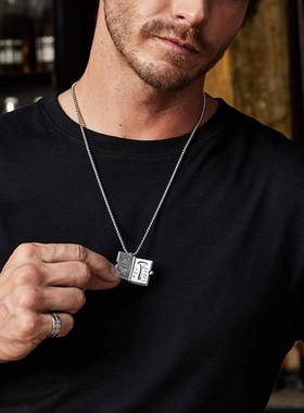 《肖申克的救赎》影视周边书籍吊坠项链男款个性痞帅气质挂脖子