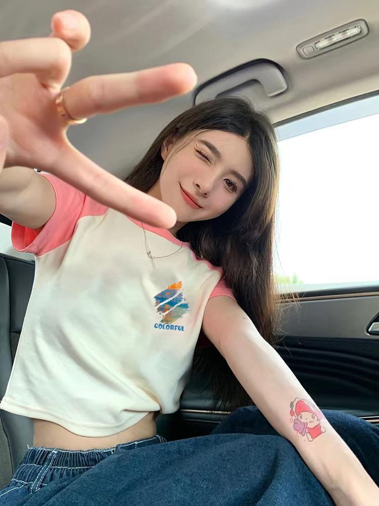 小众设计短款辣妹上衣潮不规则正肩t恤女夏季新款设计感-第4张图片-提都小院
