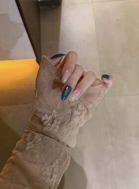 简约星空蓝猫眼跳色手工穿戴甲2026新款美甲穿戴式高级感孕妇新娘