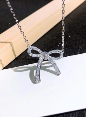 莫桑石满钻蝴蝶结项链