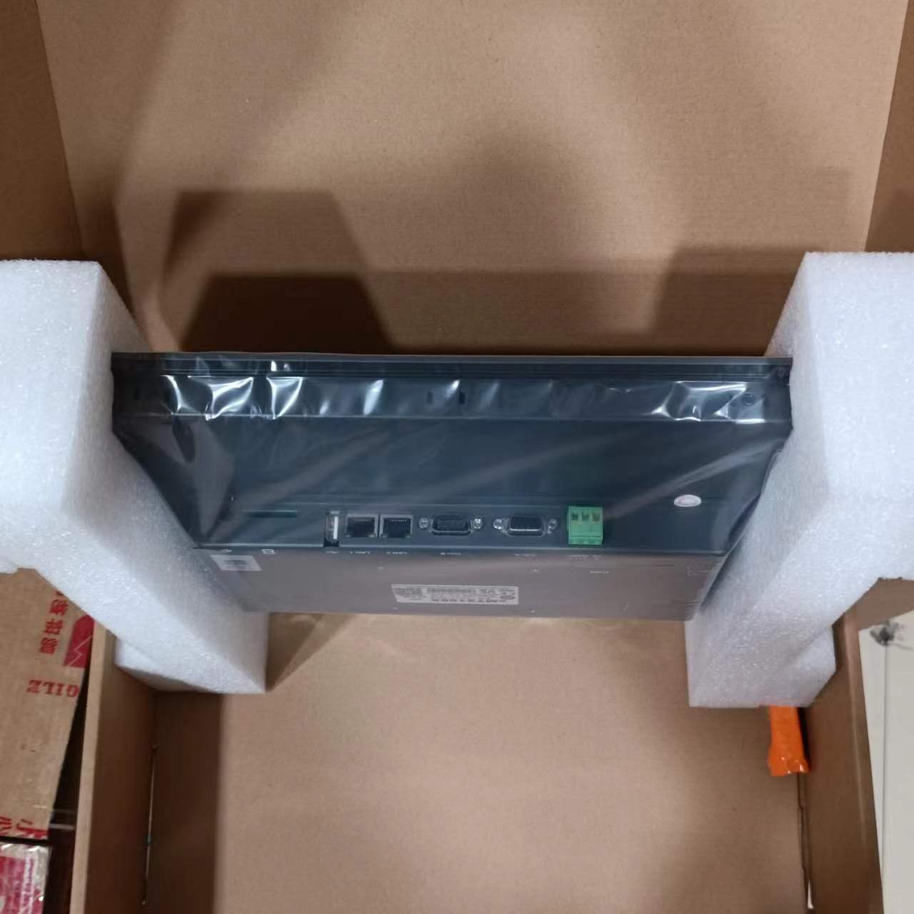 CMT1107X全新威纶通触摸屏CMT2109X2 CMT2129X CMT2159X CMT2167X - 图0