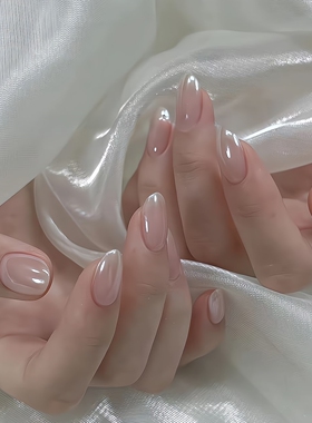 海莉同款白月光穿戴美甲