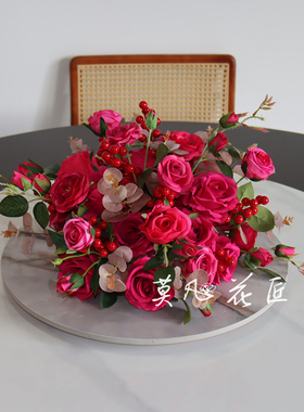 圆形酒店餐桌中间摆花包厢转盘花