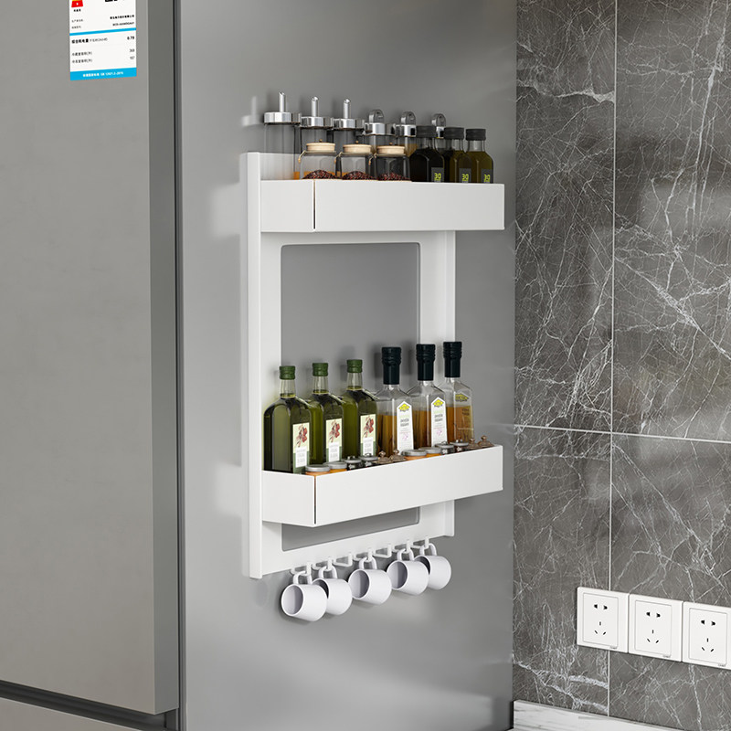 When the stove is bright, the carbon steel is light and luxurious. 1/2 is magnetic and convenient.