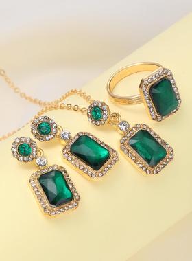 Necklace跨境爆款小众设计感祖母绿宝石轻奢气质耳钉戒指项炼套装