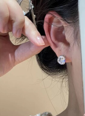 轻奢耳饰 超闪火彩耳扣轻奢小众高级感时尚气质百搭精致独特耳环