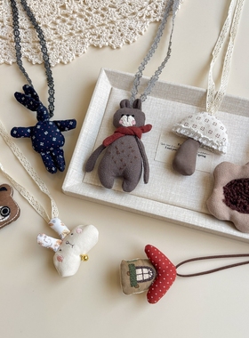 卡通布艺兔子小熊项链女长款儿童女童闺蜜挂件可爱秋冬百搭毛衣链