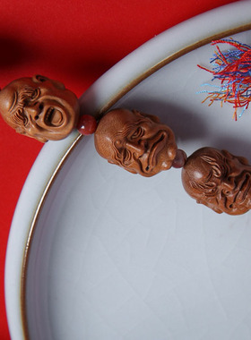 文玩檀香木十八罗汉手串