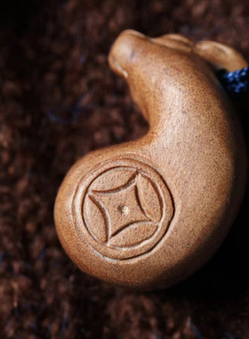 吉祥物牛转乾坤吊坠挂件檀香木