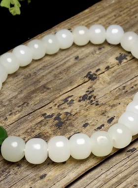 和田玉老型珠手串简约大气