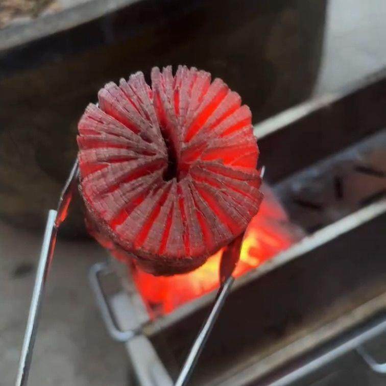 菊花木炭无烟专用烧烤炭炭取暖耐烟火锅碳茶室内碳烧煮围炉无家用,淘宝优惠券,粉丝福利购,淘宝优惠卷