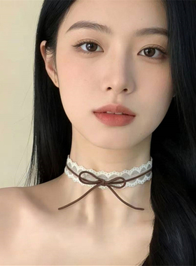 纯欲辣妹白色蕾丝蝴蝶结